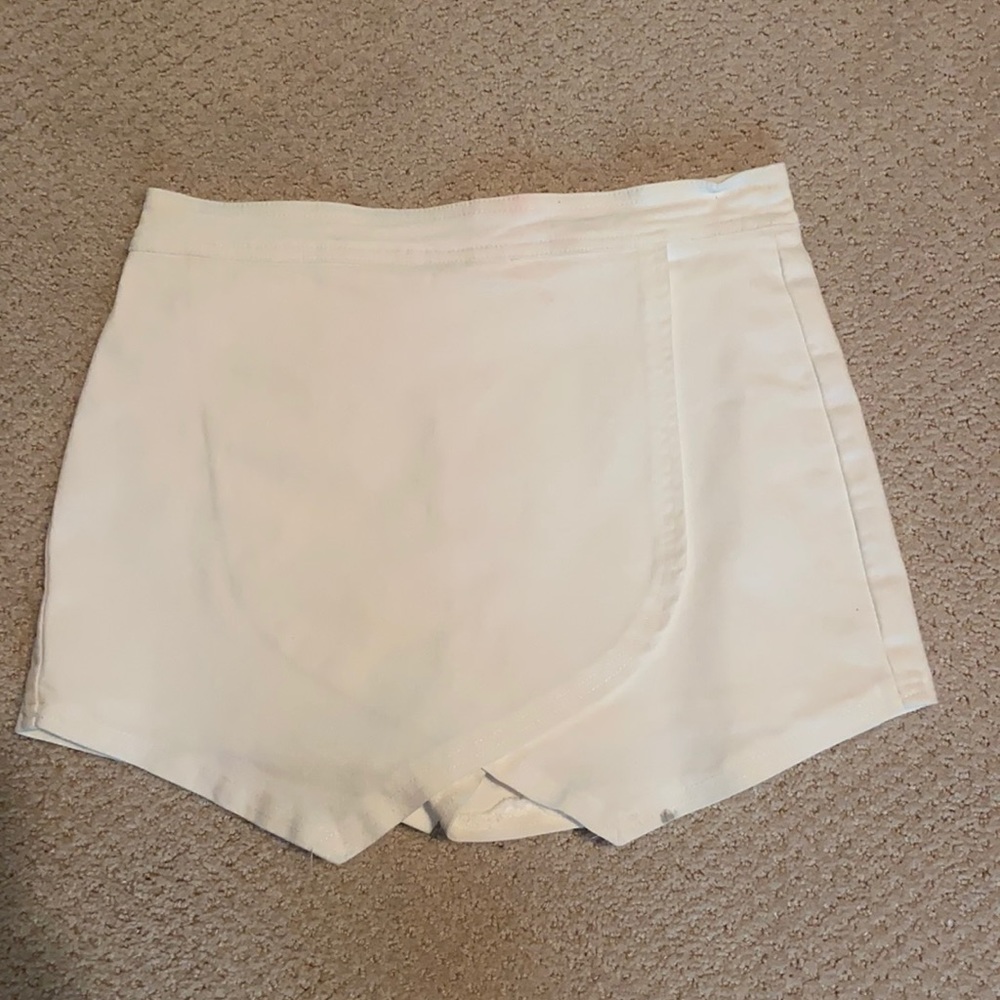 American Threads white denim skort